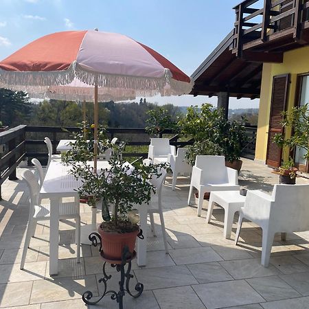 Bb10 Oasi Guest House Arona Exterior foto